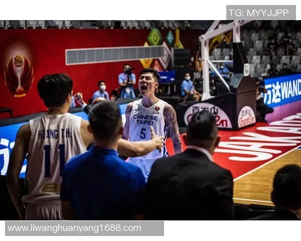 刘铮：从篮球场上的拼搏到人生道路上的坚持与追求